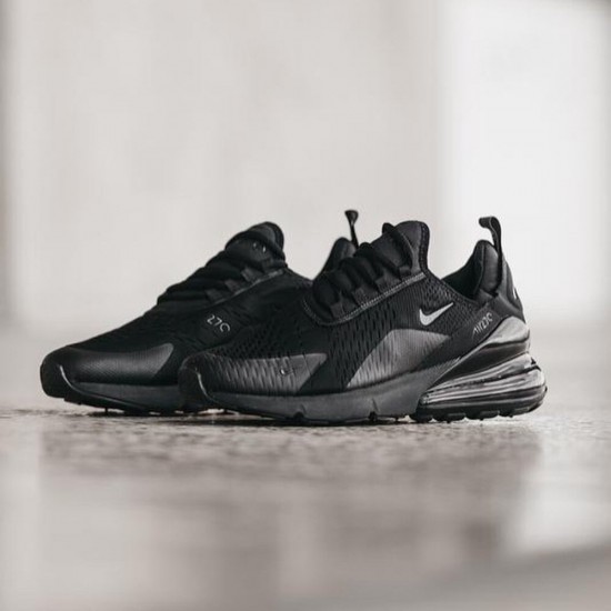 Nike Air Max 270 All Black