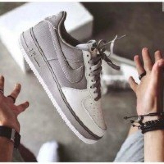  Nike Air Force 1 PRM