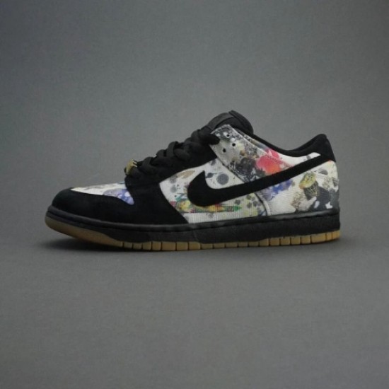 Nike SB Dunk Low Supreme Rammellzee