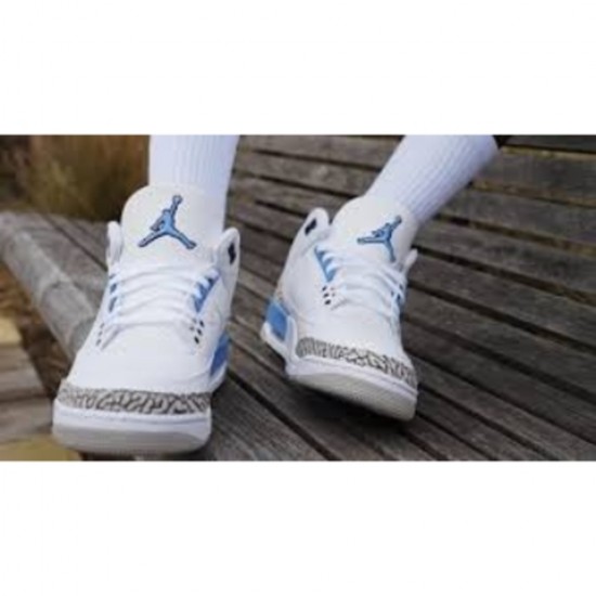 Nike Air Jordan 3 Retro Unc