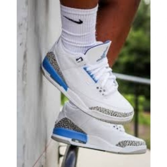 Nike Air Jordan 3 Retro Unc