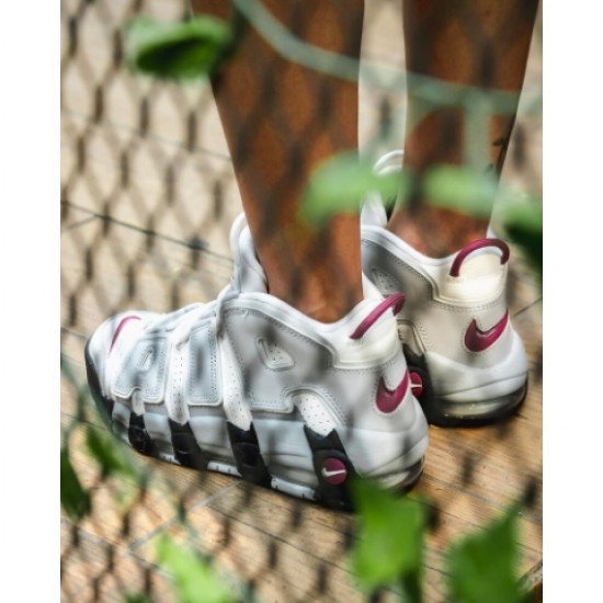 Nike Air More Uptempo ‘Mulberry’