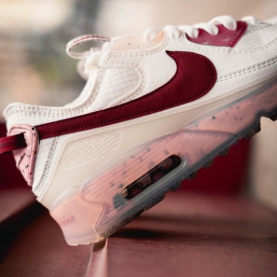 Nike Air Max 90 Terrascape Pomegranete