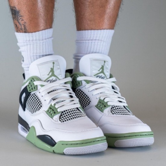 Nike Air Jordan 4 Retro Seafoam