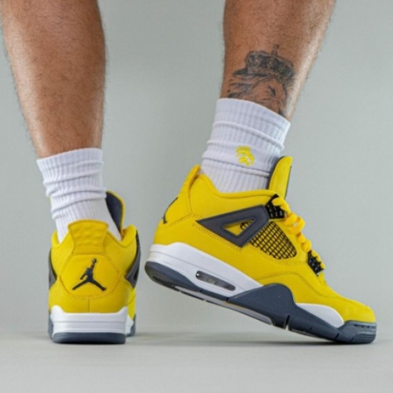 Nike Air Jordan 4 Retro Lightning