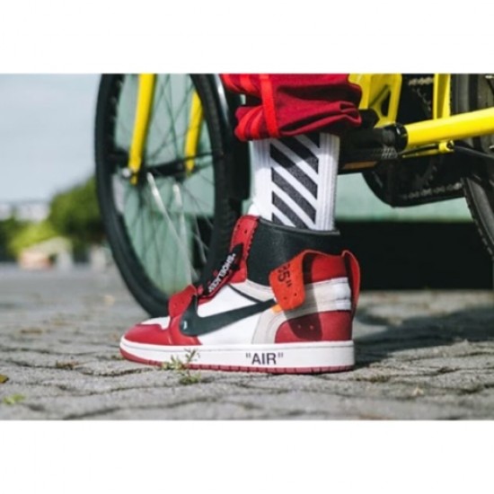 Nike Air Jordan 1 Retro High Off-White Red