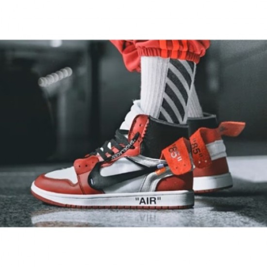 Nike Air Jordan 1 Retro High Off-White Red