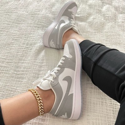 Nike Air Jordan 1 Low Wolf Grey