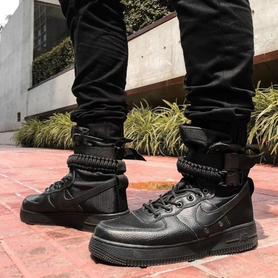 Nike SF Air Force 1 High Triple Black