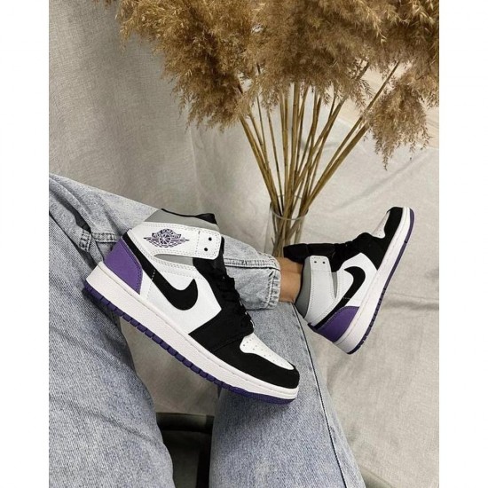 Nike Air Jordan 1 Mid Varsity Purple