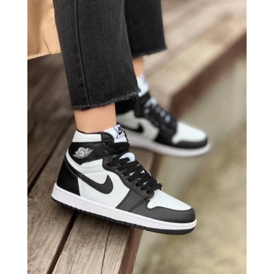 Nike Air Jordan 1 Retro High OG Black White