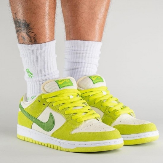 Nike Dunk Low Pro SB Fruity Pack - Green Apple