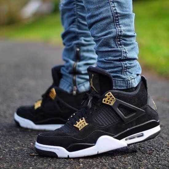 Nike Air Jordan 4 Retro Royalty