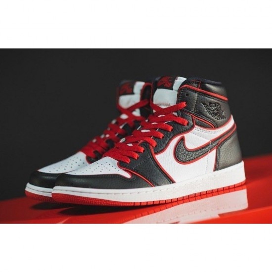 Nike Air Jordan 1 Retro High OG 'Bloodline'