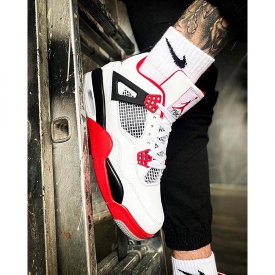 Nike Air Jordan 4 Retro Fire Red