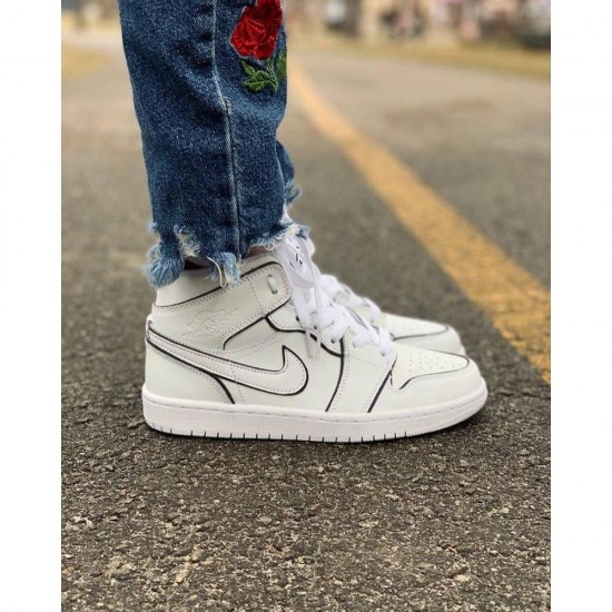 Nike Air Jordan 1 Mid İridescent Reflective White