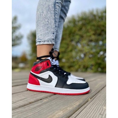 Nike Air Jordan 1 Retro High OG “Black Toe”