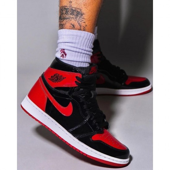 Nike Air Jordan 1 Retro High OG Patent Bred