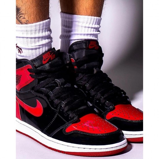 Nike Air Jordan 1 Retro High OG Patent Bred