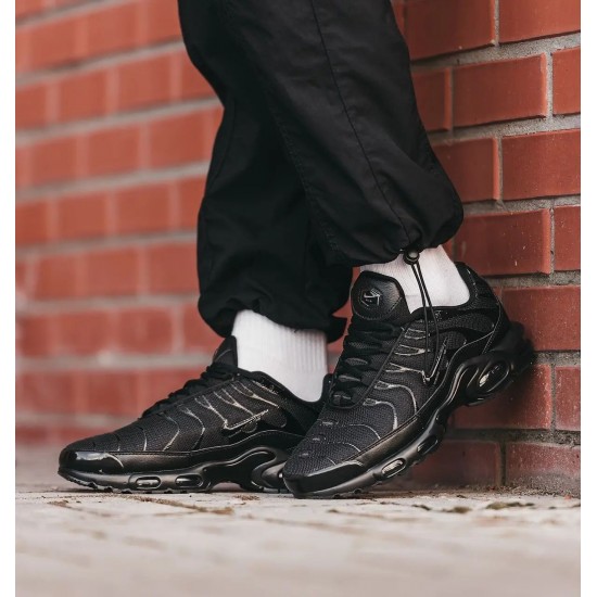 Nike Air Max Plus Tn Triple Black