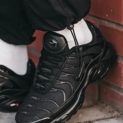 Nike Air Max Plus Tn Triple Black