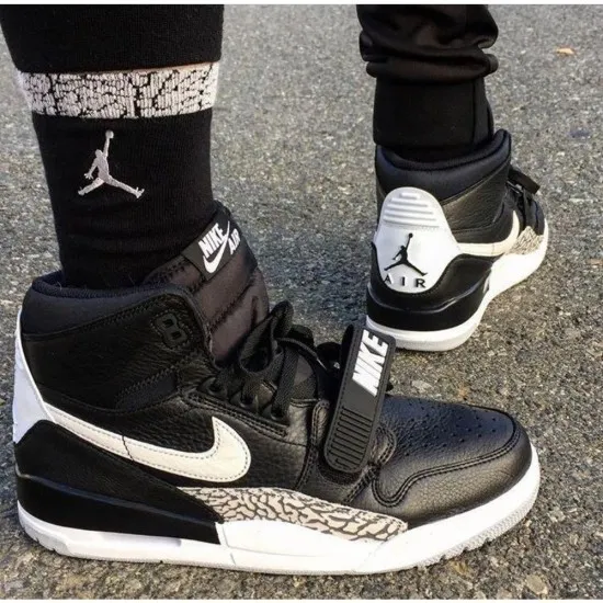 Nike Air Jordan Legacy 312 Black Nike Air Jordan Legacy 312 Black