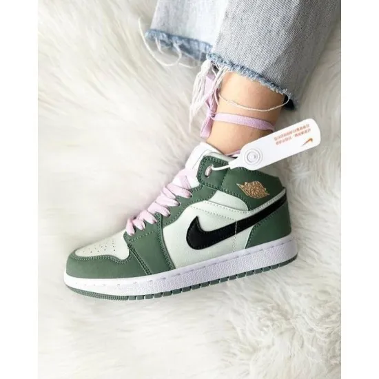 Nike Air Jordan 1 Mid Dutch Green Nike Air Jordan 1 Mid Dutch Green